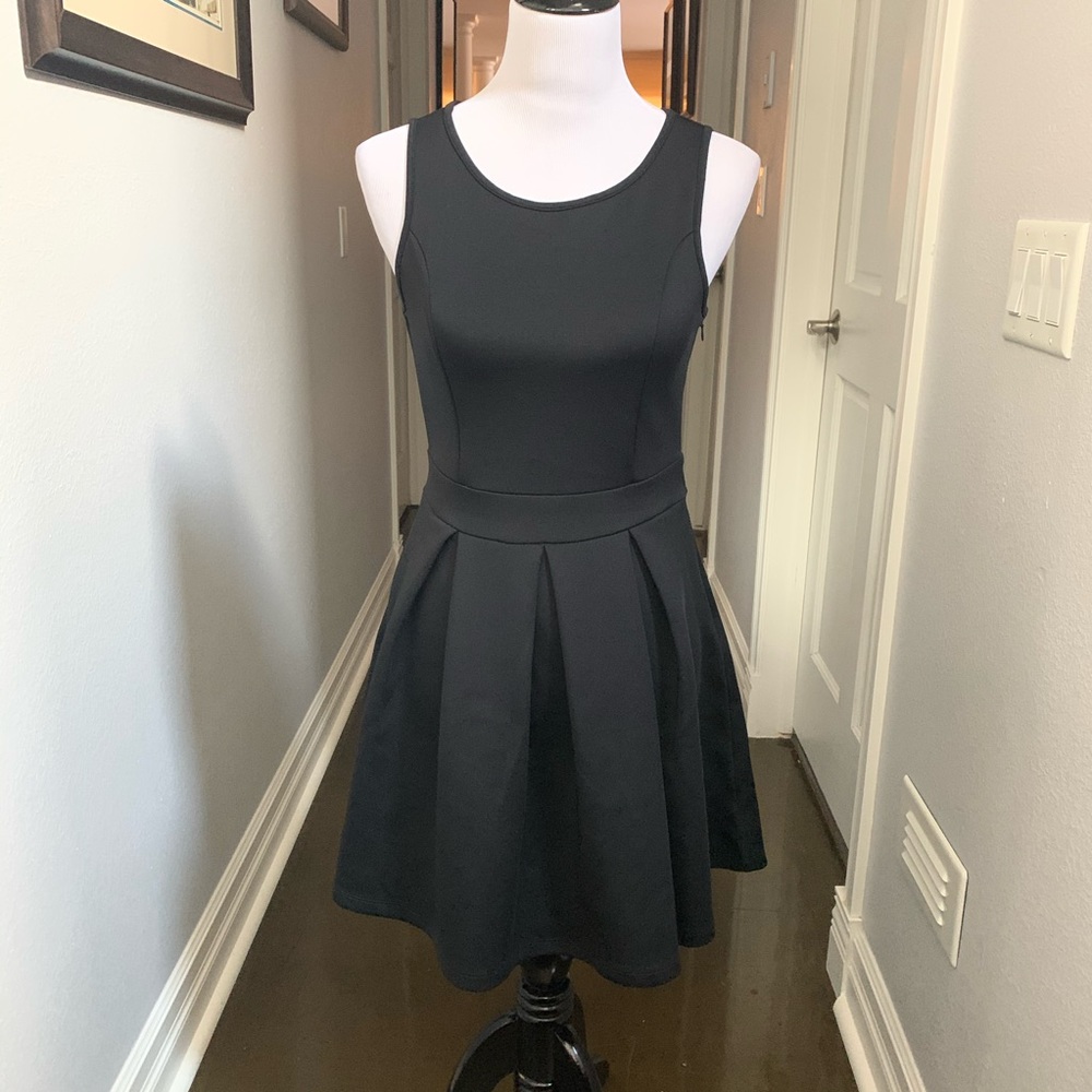 Romeo & Juliet Couture Cutout Dress LBD